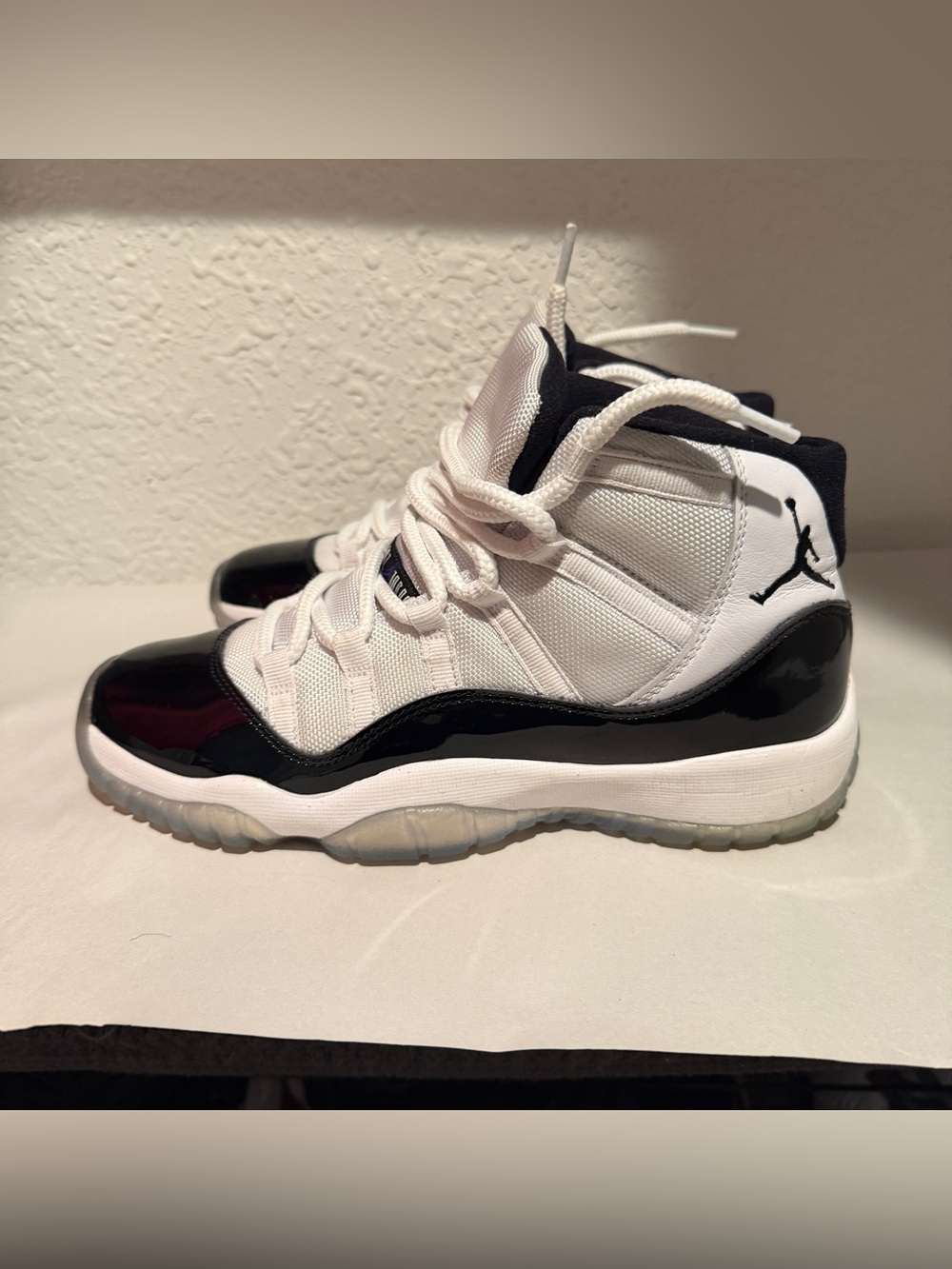 Nike Air Jordan Retro 11 concord Shoes - White/Black